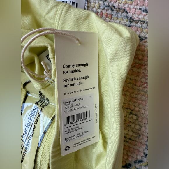 New Richer Poorer High Cut Cotton Brief in Pale Green Women’s size small - Picture 4 of 4